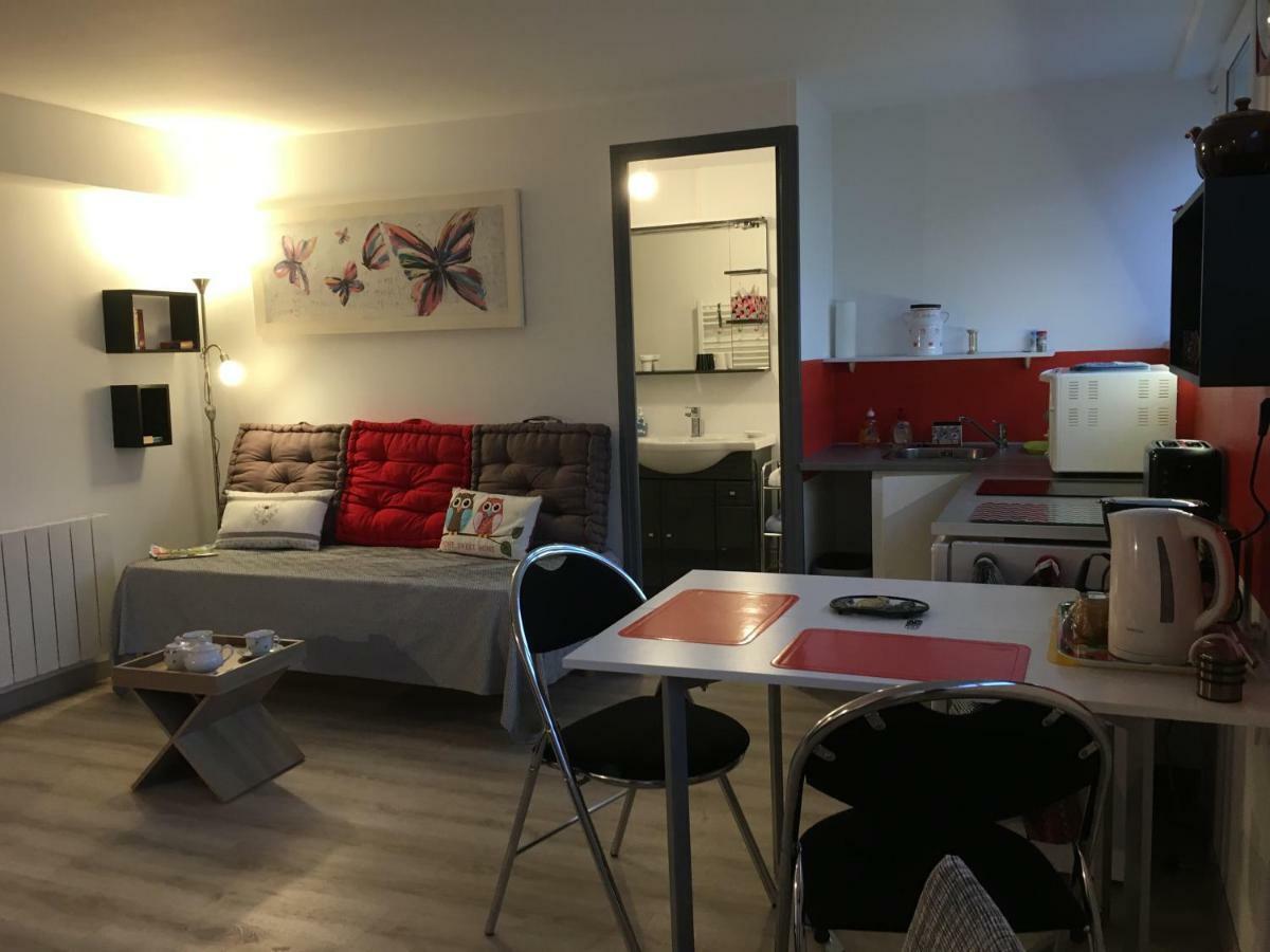 Le Clemenceau Apartment Peronne  Ngoại thất bức ảnh